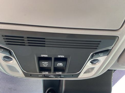 Used 2023 Honda Ridgeline RTL-E image 45