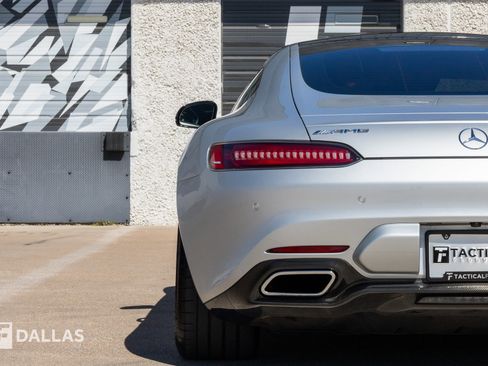 Used 2016 Mercedes-Benz AMG GT S image 16
