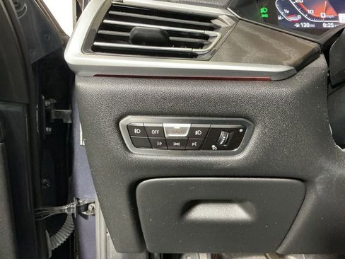 Certified 2022 BMW X7 M50i w/ Cold Weather Package AWD/4WD image 17