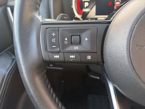 Used 2023 Nissan Rogue Platinum w/ Platinum Premium Package image 23