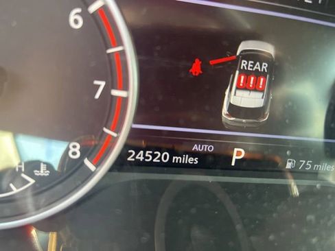 Used 2023 Nissan Rogue S AWD/4WD image 14