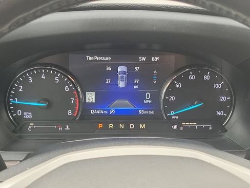 Used 2021 Ford Explorer Limited w/ Equipment Group 301A AWD/4WD image 14