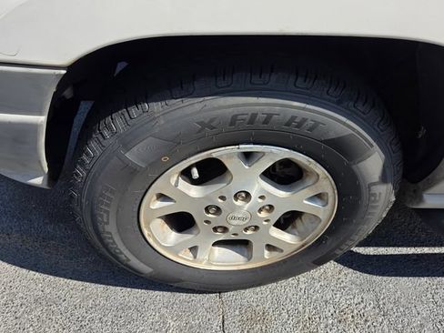 Used 1999 Jeep Grand Cherokee Laredo RWD image 7