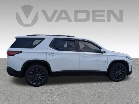 Used 2022 Chevrolet Traverse RS AWD/4WD image 26