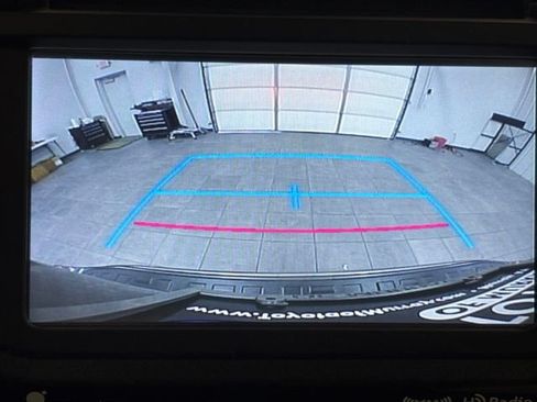 Used 2019 Toyota 4Runner TRD Off-Road Premium AWD/4WD image 26