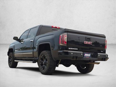 Used 2018 GMC Sierra 1500 SLT AWD/4WD image 7