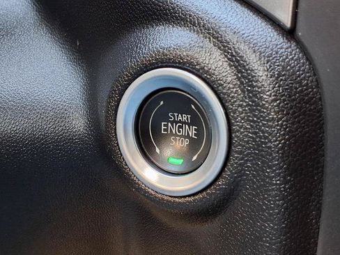 Used 2024 GMC Sierra 2500 Pro w/ Convenience Package AWD/4WD image 9