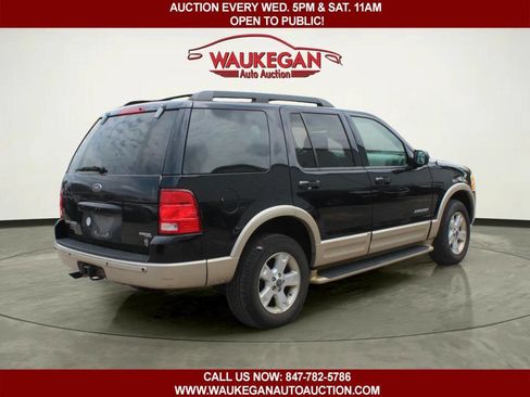 Used 2005 Ford Explorer Eddie Bauer AWD/4WD image 5