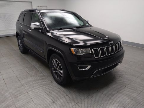 Used 2018 Jeep Grand Cherokee Limited image 11