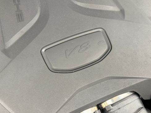 Certified 2025 Porsche Cayenne GTS AWD/4WD image 64
