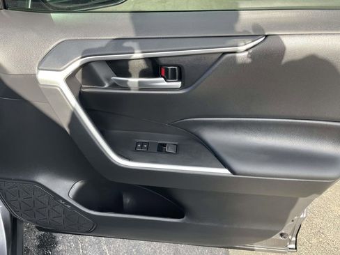 Used 2025 Toyota RAV4 XLE w/ Convenience Package image 47