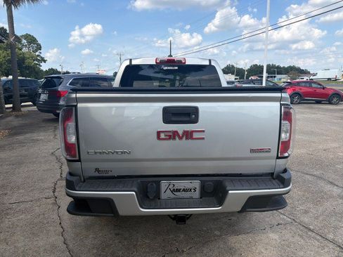 Used 2015 GMC Canyon SLE w/ All-Terrain Package AWD/4WD image 5