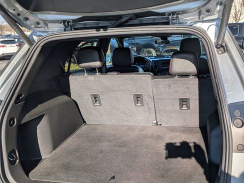 Certified 2023 Chevrolet Equinox RS image 33