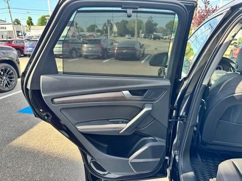 Certified 2023 Audi Q5 2.0T Premium Plus w/ Premium Plus Package AWD/4WD image 44