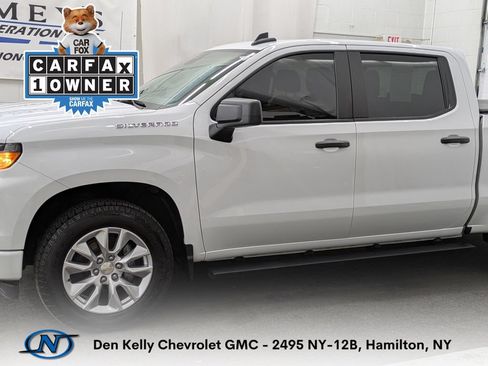Used 2024 Chevrolet Silverado 1500 Custom AWD/4WD image 2