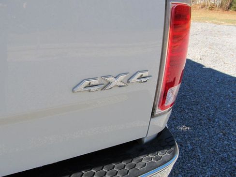 Used 2017 RAM 2500 Laramie w/ Convenience Group image 16