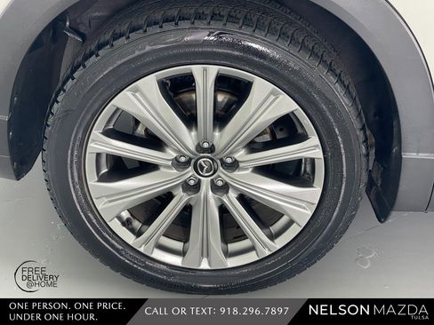 Used 2022 MAZDA CX-9 Signature image 11