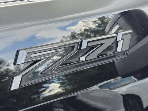 Used 2024 Chevrolet Silverado 2500 LTZ w/ LTZ Plus Package AWD/4WD image 27