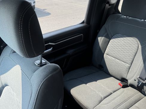 Used 2025 RAM 1500 Big Horn AWD/4WD image 11
