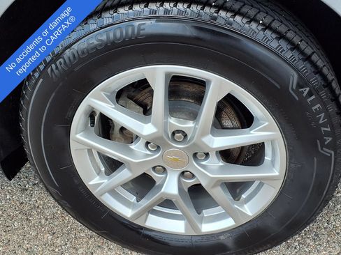 Used 2023 Chevrolet Equinox LT AWD/4WD image 10