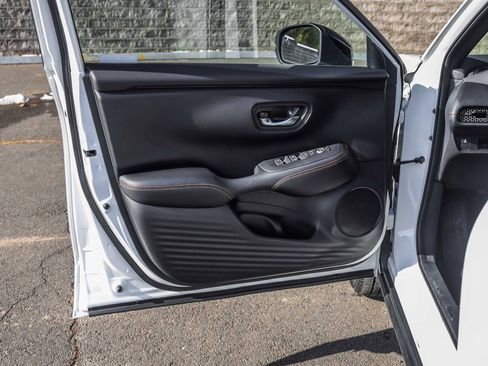 Used 2023 Honda HR-V Sport image 22