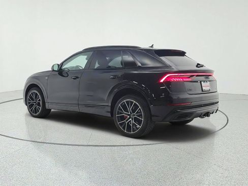 Used 2023 Audi Q8 Premium Plus AWD/4WD image 7