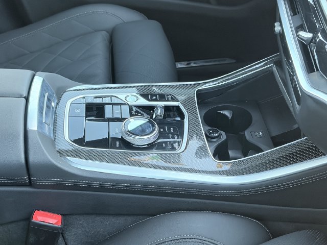 Used 2026 BMW X5 M60i AWD/4WD image 11