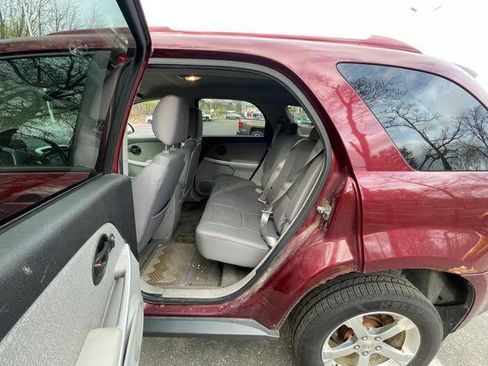 Used 2007 Chevrolet Equinox LT w/ LT Preferred Equipment Group AWD/4WD image 23