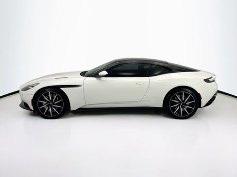 Used 2018 Aston Martin DB11 V12 RWD image 8