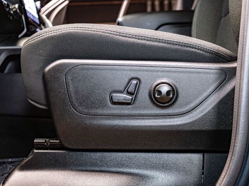 Used 2026 RAM 1500 Lone Star image 25