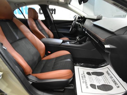 Used 2024 MAZDA MAZDA3 s image 16