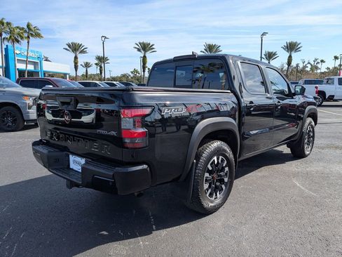 Used 2022 Nissan Frontier PRO-4X image 4