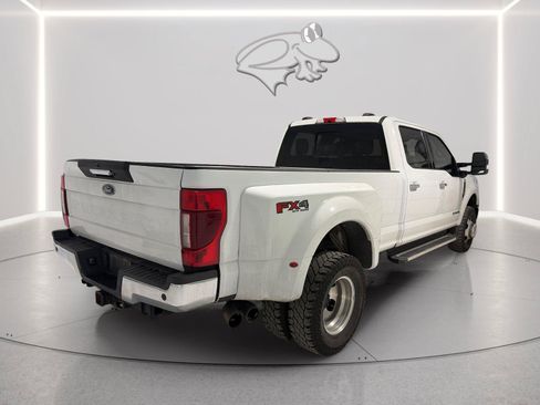 Used 2022 Ford F350 XLT w/ XLT Premium Package AWD/4WD image 5