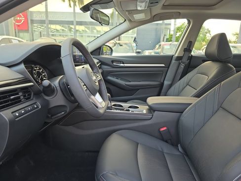 New 2026 Nissan Altima 2.5 SR w/ SR Premium Package FWD image 24