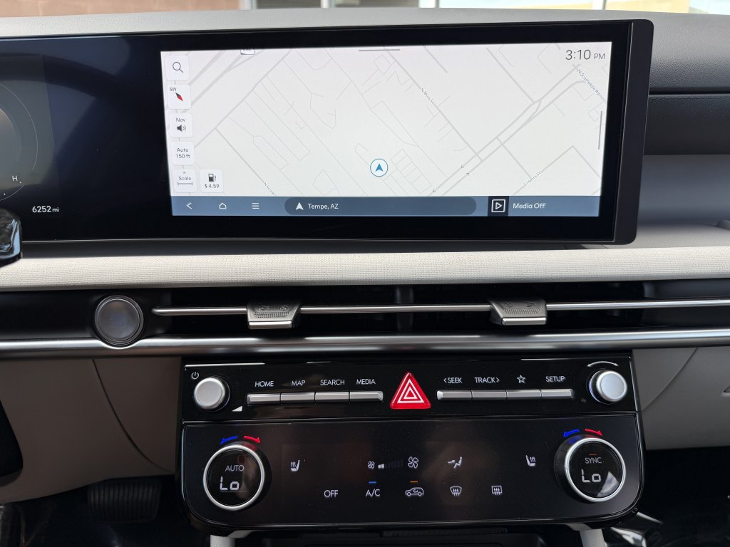 Used 2026 Hyundai Tucson SEL FWD image 19