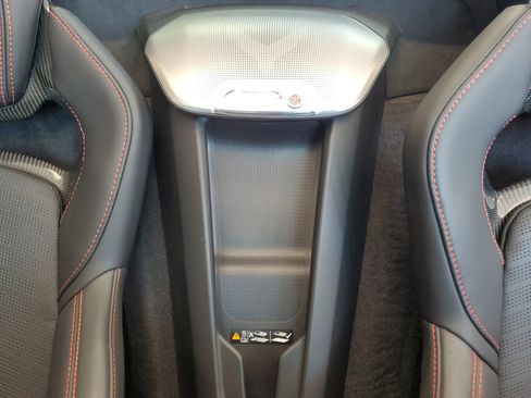 Used 2022 Chevrolet Corvette Stingray Premium Conv w/ Z51 Performance Package RWD image 18