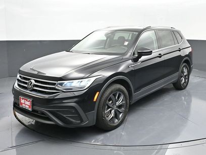 Used 2023 Volkswagen Tiguan SE