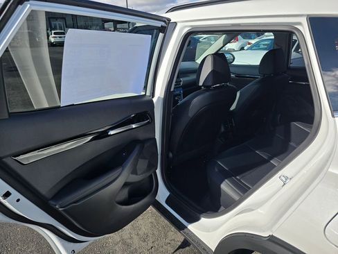 New 2026 Kia Seltos SX w/ SX Sunroof Package image 15