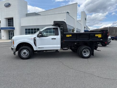 New 2026 Ford F350 XL w/ XL Chrome Package AWD/4WD image 5