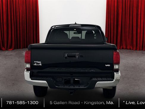 Used 2023 Toyota Tacoma SR5 image 6