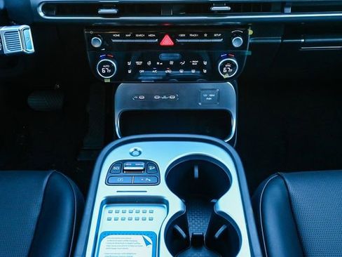 New 2026 Hyundai Ioniq 9 Limited image 15