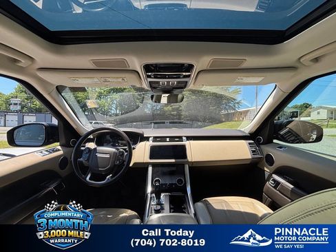 Used 2020 Land Rover Range Rover Sport HSE AWD/4WD image 6