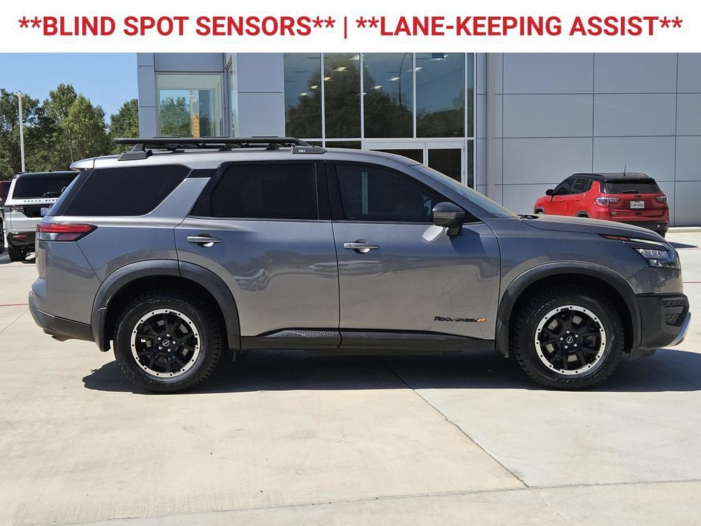 Used 2023 Nissan Pathfinder Rock Creek AWD/4WD image 10