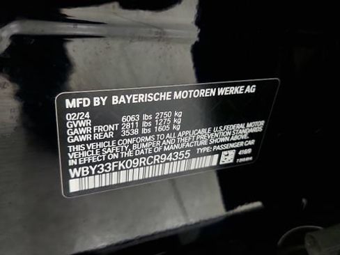 Used 2024 BMW i5 eDrive40i w/ M Sport Package RWD image 77