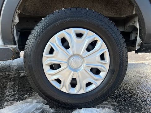 Used 2024 Ford Transit 250 Low Roof w/ Exterior Upgrade Package image 15