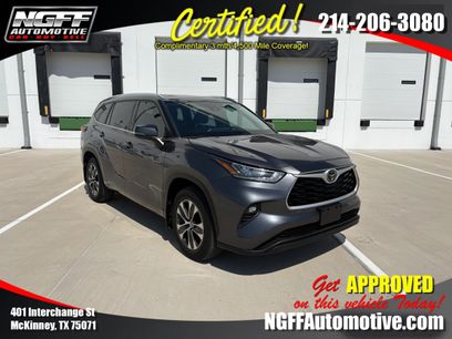 Used 2020 Toyota Highlander XLE