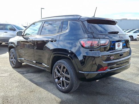 New 2025 Jeep Compass Limited w/ High Altitude Package image 5