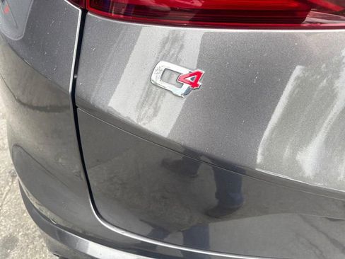 Used 2023 Alfa Romeo Stelvio Ti AWD/4WD image 8