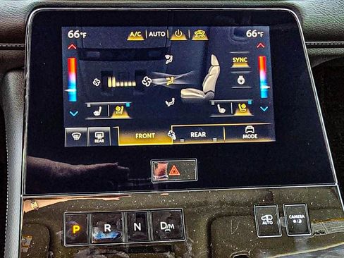 New 2026 INFINITI QX80 Luxe image 24