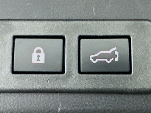 Used 2025 Subaru Ascent Premium image 30